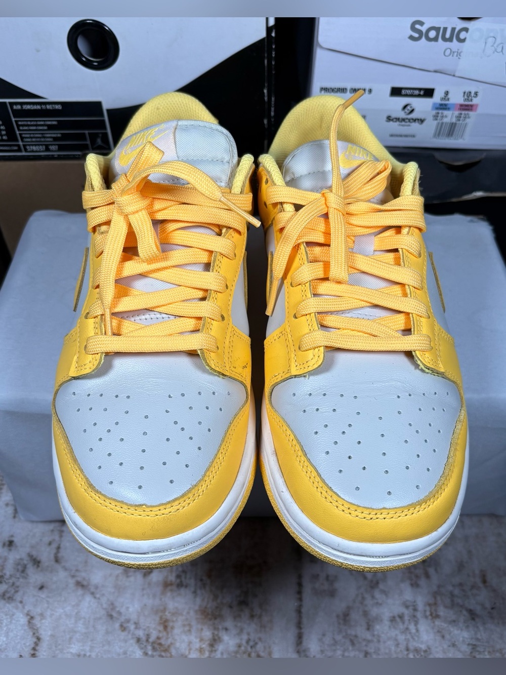 Size 9 - Nike Dunk Low Citron Pulse W - Picture 3 of 8